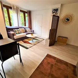  Appartement Joli T2 Lumineux Et Cosy Au Centre D'annecy